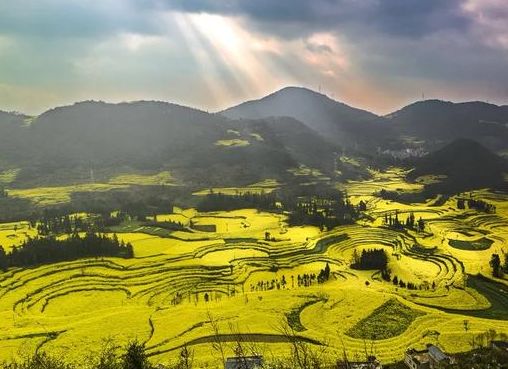 云南攻略旅游自由行ppt_云南旅游自由行攻略_云南攻略旅游自由行最佳地點