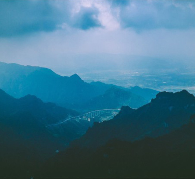 張家界景區游玩攻略_張家界游玩攻略路線_詳細張家界旅游攻略
