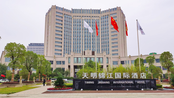 自駕上海攻略旅游路線_上海自駕旅游攻略_上海自駕去處